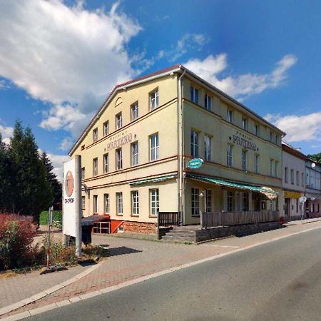 Penzion Prajzko, Hronov Hotel Bagian luar foto